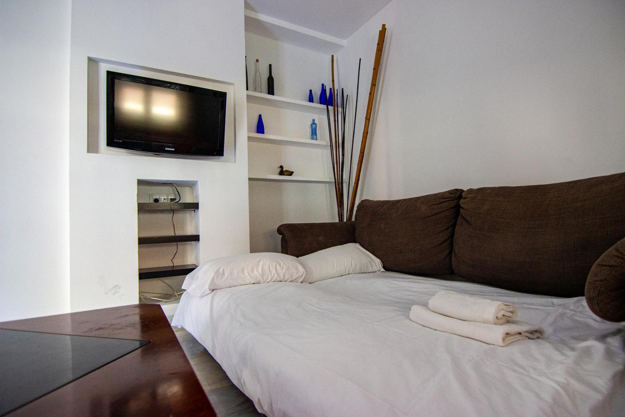 Apartamento Amplio Y Luminoso A 2 Min Del Centro Seville Exterior photo